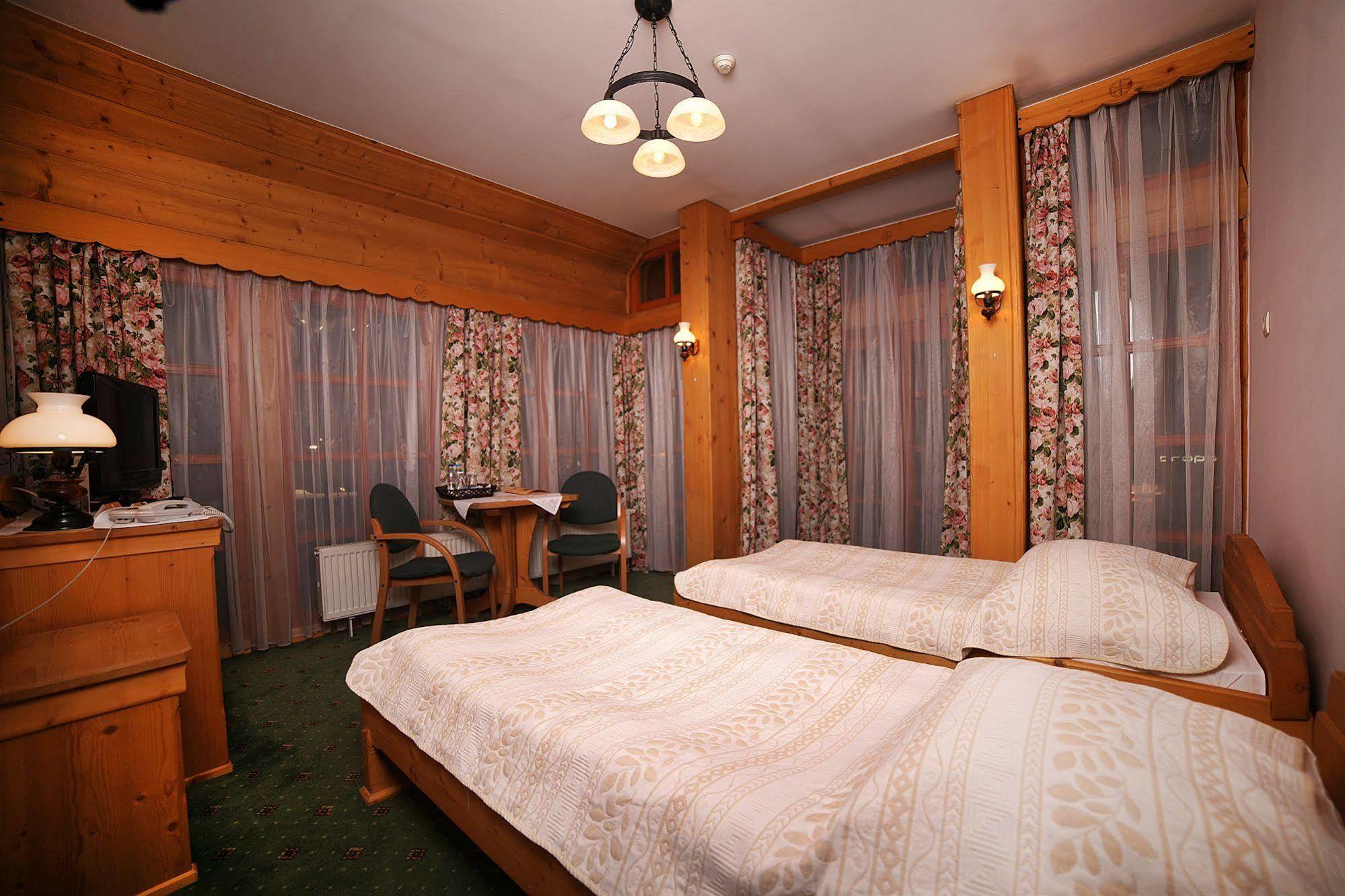 Hotel Sabala Закопане Екстериор снимка