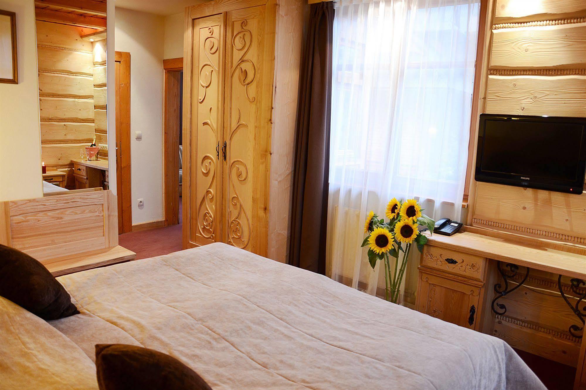 Hotel Sabala Закопане Екстериор снимка